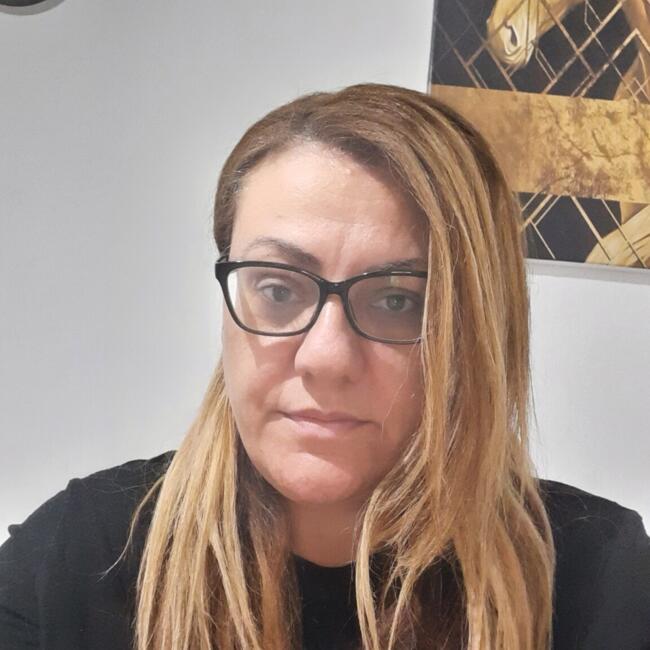 Babysitter in Tel Aviv: טלי