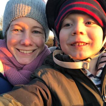 Babysitter in Itzehoe: Skrollan