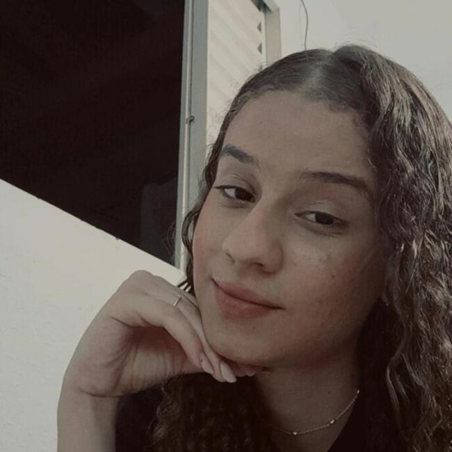 Babysitter in São Paulo: Esther