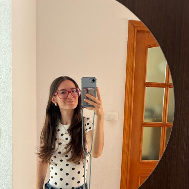 Babysitter in Corbera: Sheila