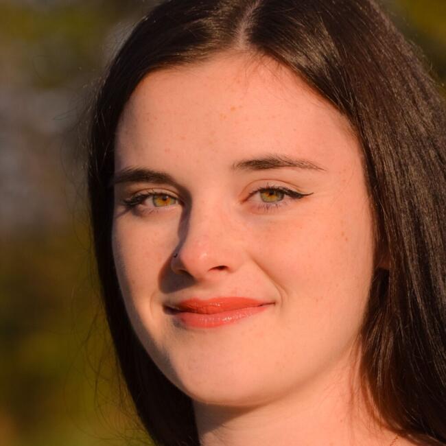 Babysitter in Molières: Ophelie