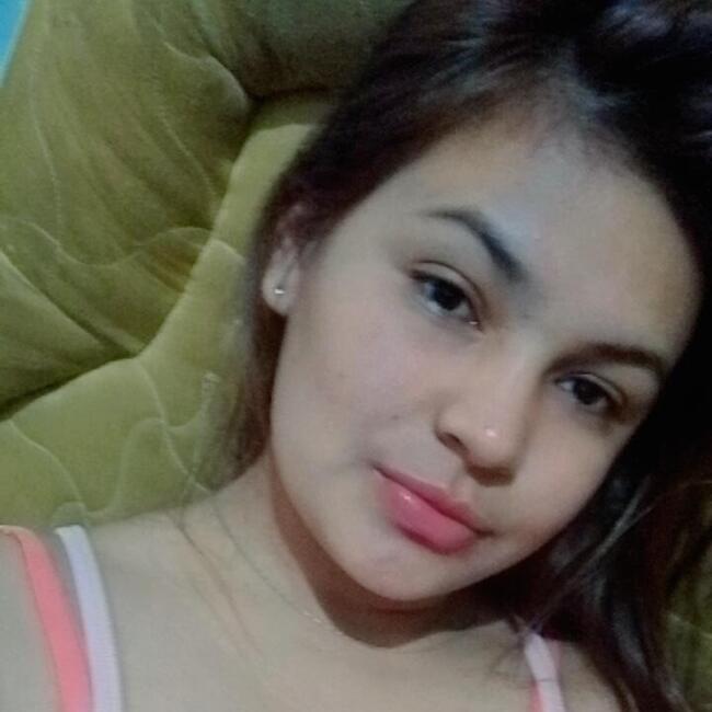 Babysitter in Villa Villeta: Nadia soledad
