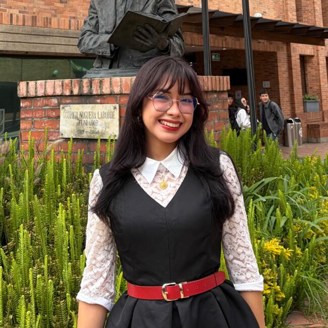 Babysitter in Bogotá: Alexa