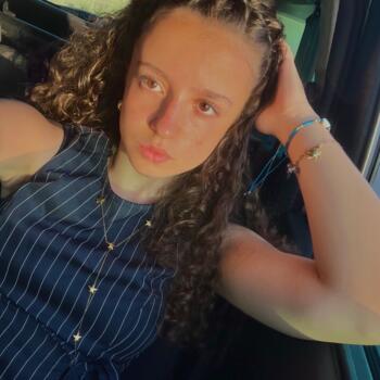Baby-sitter à Villepreux: Maria