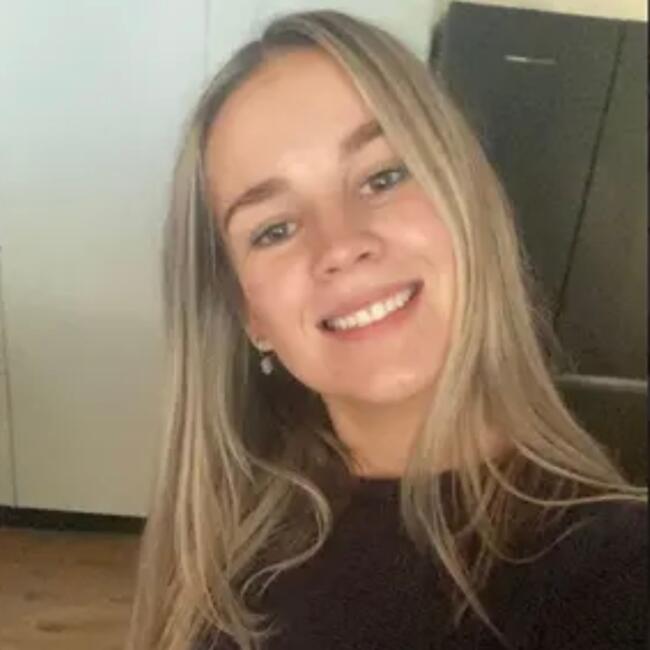 Baby-sitter in Newcastle: Jessica