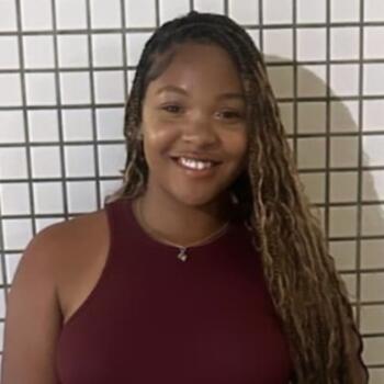 Babysitter in Brooklyn: Leah