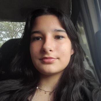 Babá Sapiranga: Sara