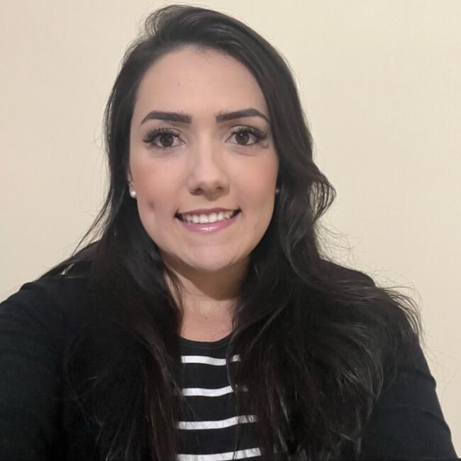 Babysitter in São José dos Campos: Eduarda