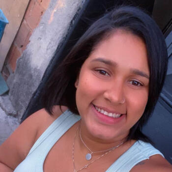 Babysitter in Queimados: Pamella