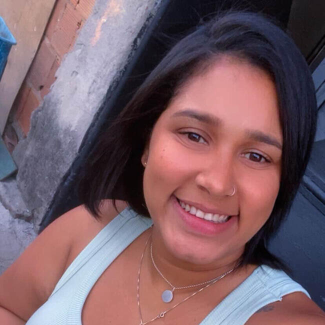 Babysitter in Queimados: Pamella