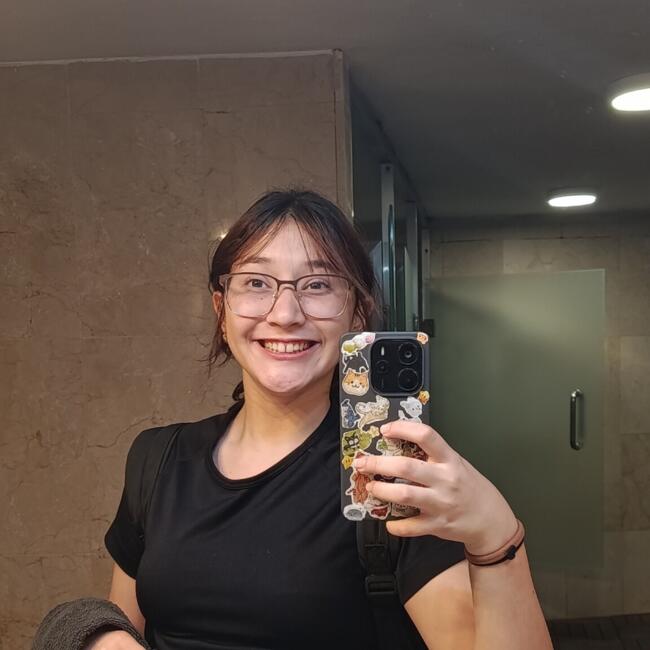 Babysitter in Armilla: Denise