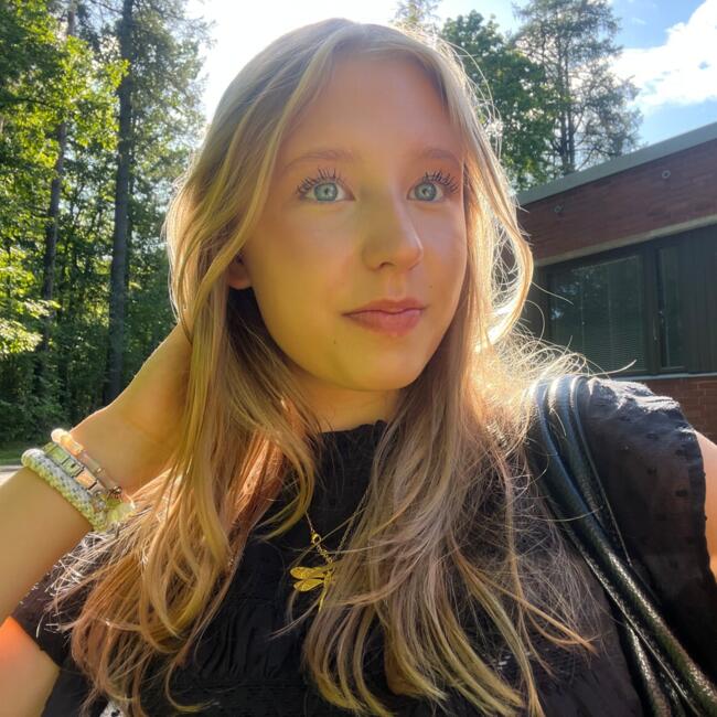 Lastenhoitaja Espoo: Nella