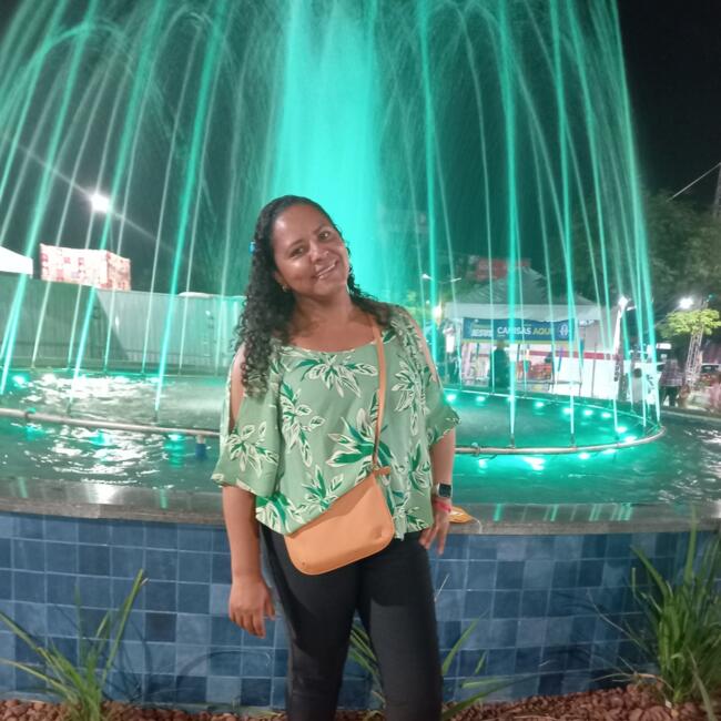 Babysitter in Lauro de Freitas: Jomara