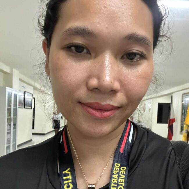 Babysitter in Cebu City: Pamela