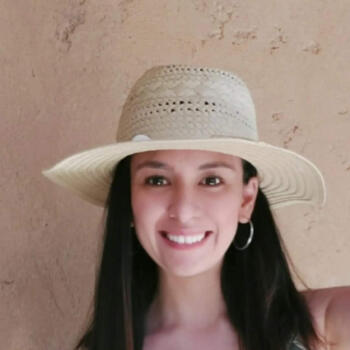 Trabajo para niñera en Santiago de Chile: trabajo de niñera Stephanie