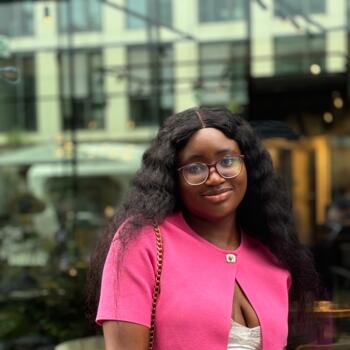 Babysitter in Oberhausen: Yanina