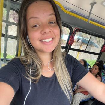 Babysitter Atibaia: Paola