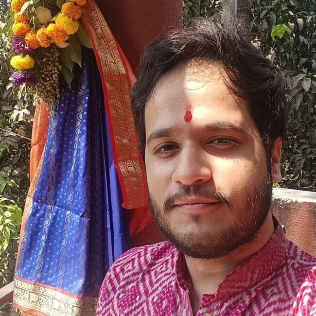 Babysitter in Pune: Vaibhav