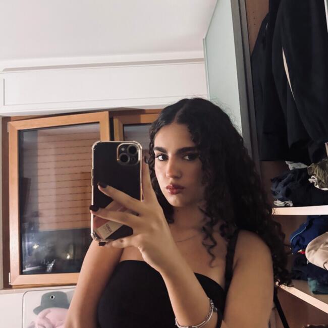 Babysitter in Naples: Claudia