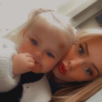 Baby-sitter in Mouscron: Oceane