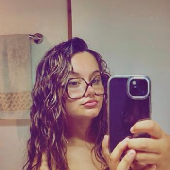 Babysitter in Caudrot: Kalie