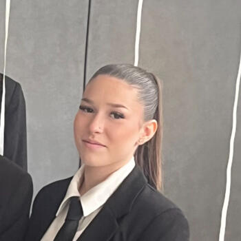 Babysitter in Fontenay-sous-Bois: Cylia