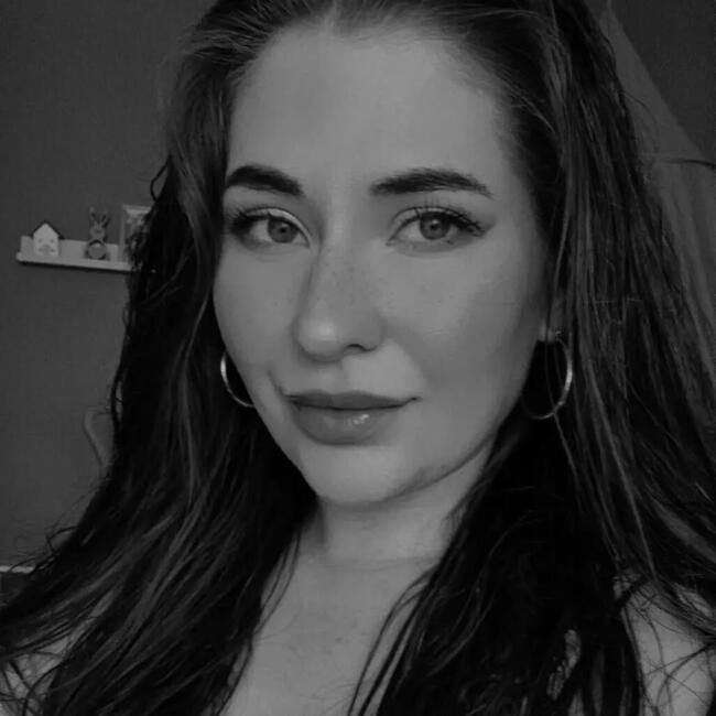 Oppaswerk in Amsterdam: Алла