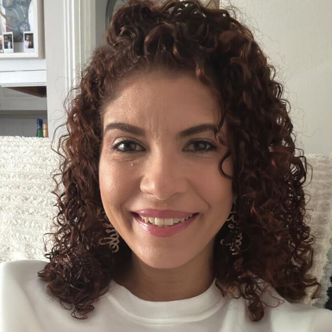 Babysitter in Dublin: Cinthia