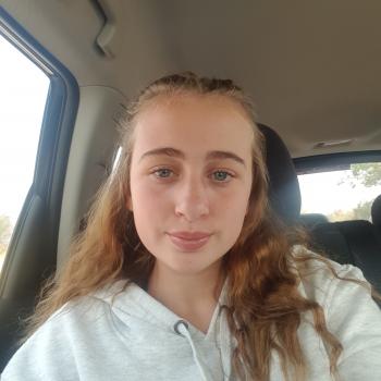 Babysitter in Glenmore Park: Amara