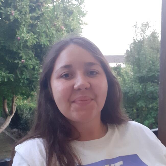 Babysitter in Amiens: Fleur