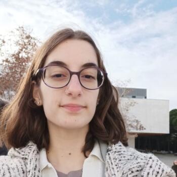 Babysitter in Lisbon: Miriam