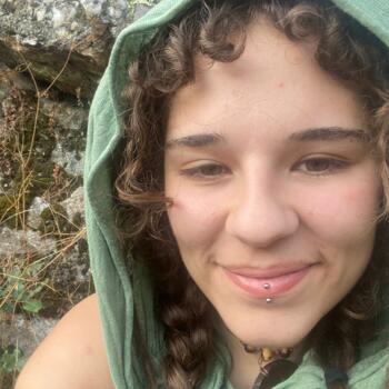 Babysitter in Lisbon: Sofia