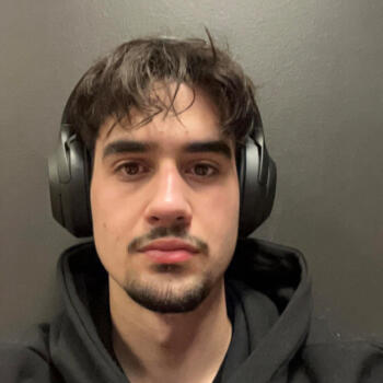 Babysitter in Fredrikstad: Rohat