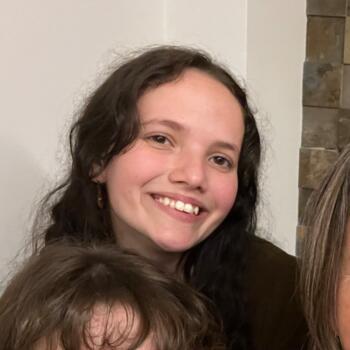 Babysitter Mafra: Raquel