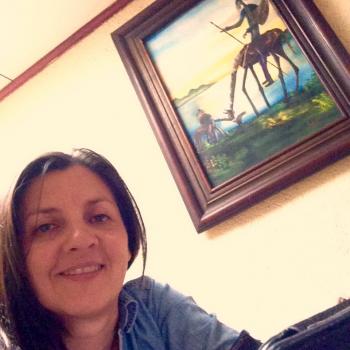 Niñera Sabanilla: Laura