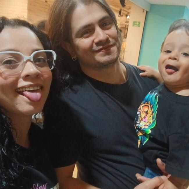 Trabajo para niñera en Medellín: Erika