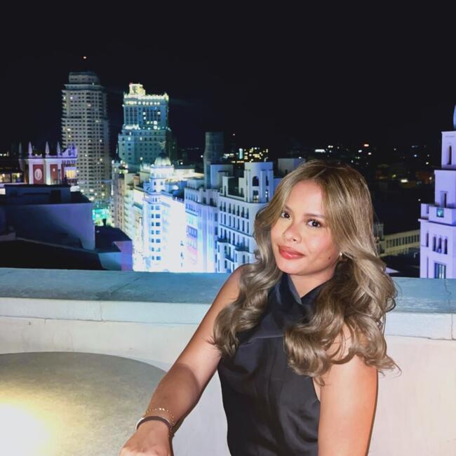 Babysitter in Madrid: Karen