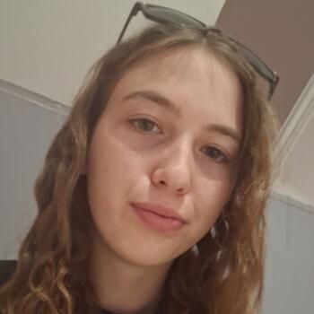 Varuška v Debeni: Eva