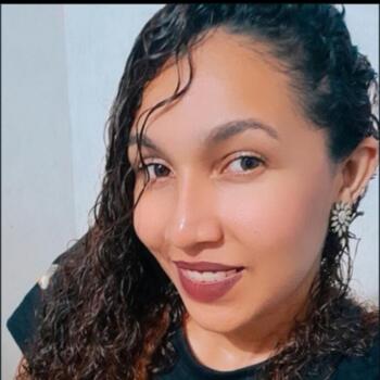 Babysitter São Luís: Amanda