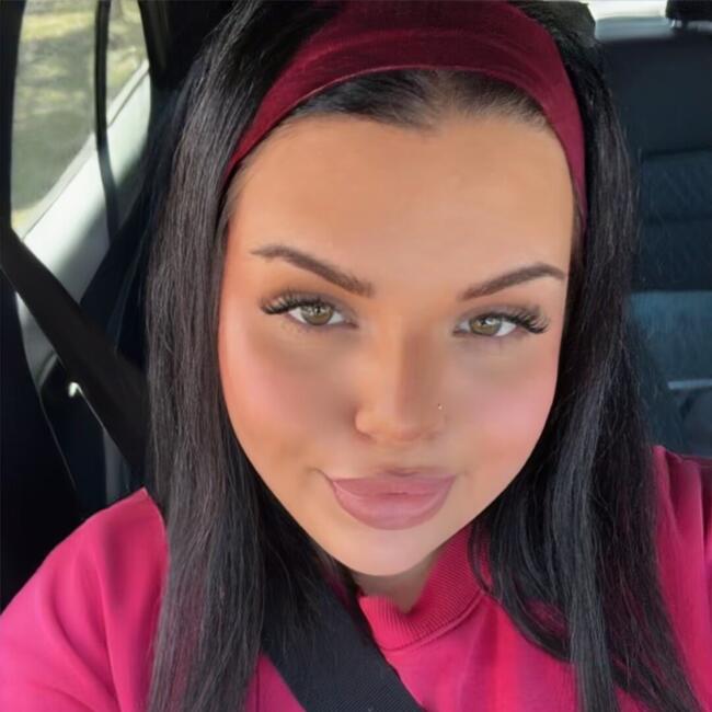 Babysitter in Melbourne: Amilia