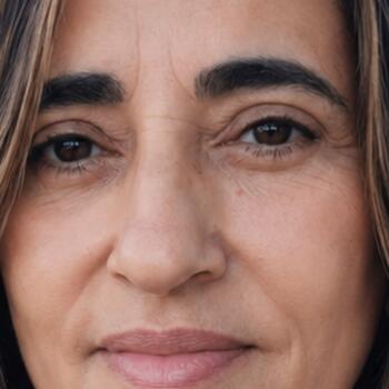 Babysitter Itaúna: Adriana Cristina