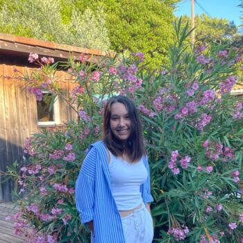 Babysitter in Lège-Cap-Ferret: Maud