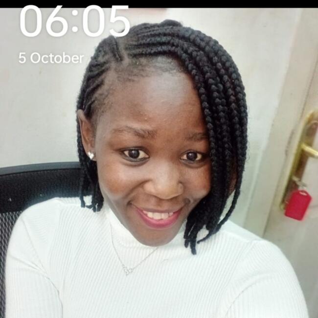 Babysitter in Al Rayyan: Veronica