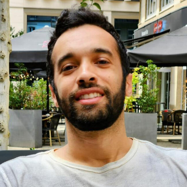 Emprego de babá em São Paulo: Pedro