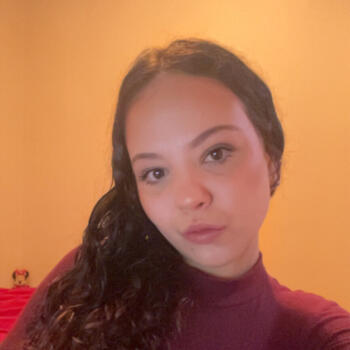 Babysitter in Nîmes: Yasmina