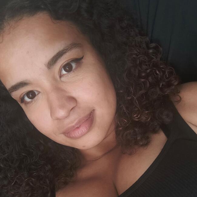 Babysitting job in São José dos Campos: Jessica