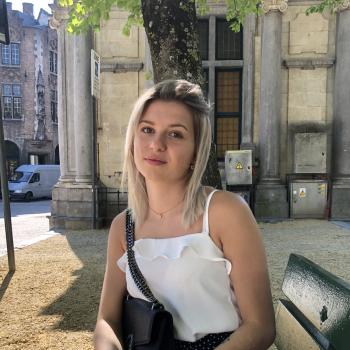 Babysitter in Oostkamp: Amber