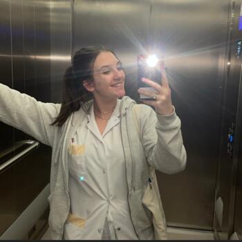 Babysitter in Gap: Mae