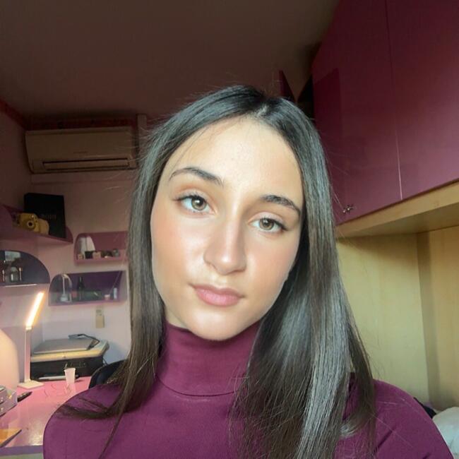 Babysitter in Seregno: Deborah