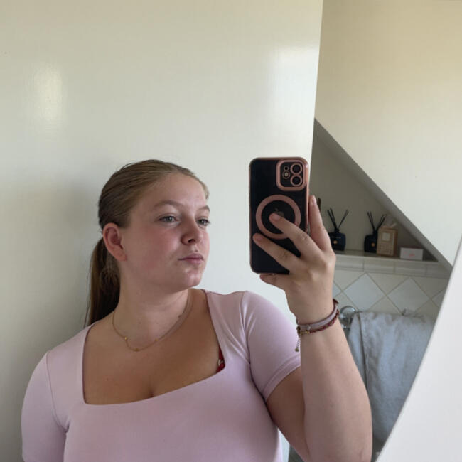 Oppas in Huizen: Naomi